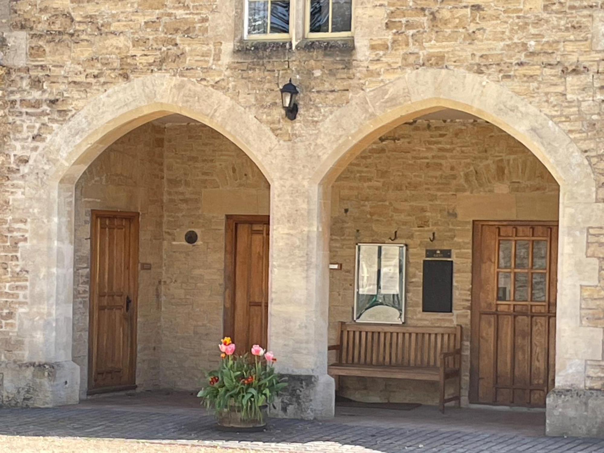 Orchardleigh Estate Hotel Frome Exterior photo